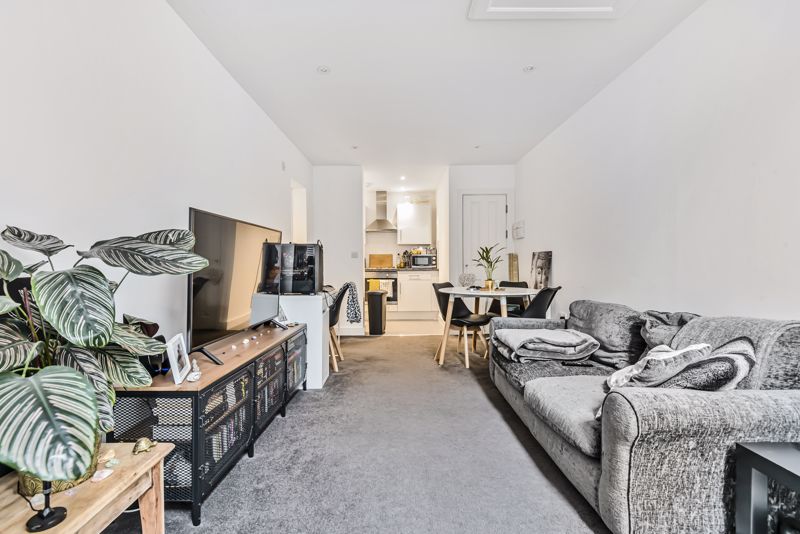 Living room- click for photo gallery